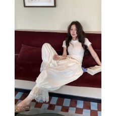 批发2026新款韩系纯欲风蕾丝短袖T恤女高腰显瘦百搭阔腿裤子两件<b class='q'>套装</b>