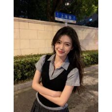 批发韩系设计感<b class='q'>假两件</b>拼接短袖<b class='q'>衬衫</b>女夏季上衣