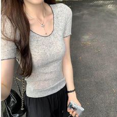 批发撞色薄款正肩u领短袖T恤夏季纯欲修身套头<b class='q'>打底衫</b>上衣