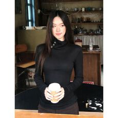批发黑色高领长袖针织衫女<b class='q'>冬</b>季正肩内搭打底衫显瘦上衣潮