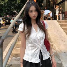 批发夏季小众设计感小衫简约<b class='q'>修身</b>上衣法式白色蕾丝花边系带短袖<b class='q'>衬衫</b>女