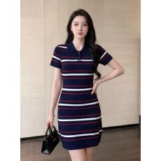 批发韩系撞色条纹圆领短袖针织衫女夏季新款修身显瘦<b class='q'>时尚</b><b class='q'>休闲</b>百搭上衣