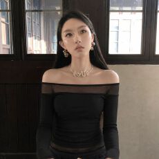 批发人棉260克 秋冬一字肩网纱拼接长袖T恤显瘦打底衫上衣女 上新款