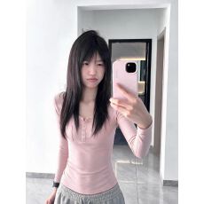 批发，绣花+防伪扣吊牌 <b class='q'>长袖</b>S-XL 当季热卖 气质款 优雅 宽松版型