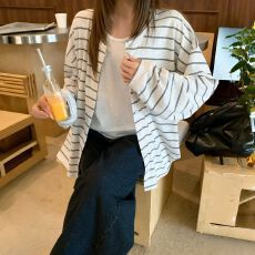 批发韩系圆领百搭慵懒休闲松弛风撞色条纹纽扣<b class='q'>长袖</b> 2026秋季新款