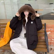批发工装棉服女冬季2026新款<b class='q'>短款</b>小个子大毛领加厚派克服棉衣外套