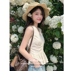 批发法式V领吊带背心女<b class='q'>夏</b>季新款镂空收腰无袖外穿短款上衣