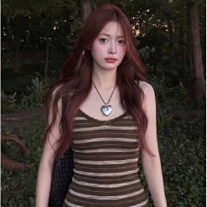 批发纯欲风花边条纹吊带背心女<b class='q'>夏</b>季外穿性感辣妹修身短款无袖上衣