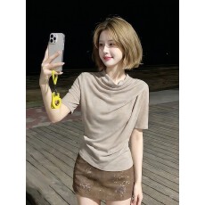 批发法式高级感蝙蝠袖t恤女夏季宽松慵懒风设计感荡领显瘦半袖上衣