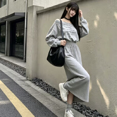批发美式一字肩收腰短款卫衣女抽绳半身裙套装女<b class='q'>秋</b>季小个子穿搭两件