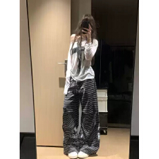 批发美式辣妹酷飒爵士十<b class='q'>字</b>架印花斜肩长袖<b class='q'>T</b>恤女宽松防晒百搭打底上