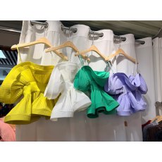 批发度假风吊带上衣女装<b class='q'>欧美</b>ins穿搭小众压褶洋气荷叶边收腰辣妹小衫