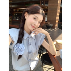 批发韩系穿搭法式飞飞袖蓝色衬衫女<b class='q'>夏</b>季polo领玫瑰衬衣设计感别致上衣