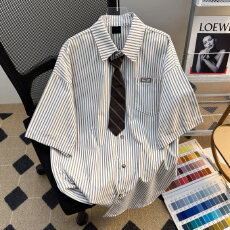 批发日系复古条纹短袖衬<b class='q'>衫</b>男女夏季潮牌ins宽松学院风领带jk<b class='q'>情侣</b><b class='q'>衬衣</b>