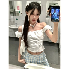 批发法式白色一字肩<b class='q'>T</b><b class='q'>恤</b>设计感花朵衬衫女夏季纯欲风修身显瘦短款上衣