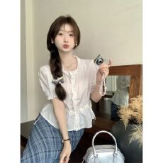批发韩系白色短袖<b class='q'>衬衫</b>女夏2026新款泡泡袖<b class='q'>衬衣</b>温柔风法式设计绝美上衣