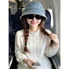 批发立领压褶蕾丝拼接白色衬衫女秋季减龄小清新长袖气质修身显瘦上衣