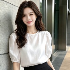 批发轻熟风气质圆领泡泡短袖<b class='q'>衬衫</b><b class='q'>女</b>2026夏季新款淑<b class='q'>女</b>宽松减龄时髦T恤