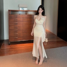 批发V领吊带连衣裙立体花朵收腰网纱镂空高开叉长裙约会礼服裙