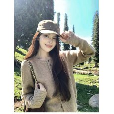 批发档口上新 2026年秋季新款<b class='q'>女装</b>圆领长袖宽松针织开衫毛衣<b class='q'>外套</b>