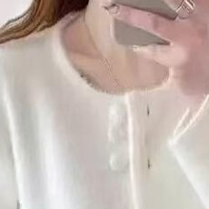 批发档口上新 2026年秋季新款女士仿水貂绒圆领长袖针织开衫短款百搭
