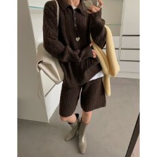 批发档口上新 2026年秋季新款女翻领麻花针织套装宽松毛衣两件套<b class='q'>短裤</b>