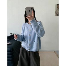 批发档口上新 2026年春秋新款女装圆领长袖针织<b class='q'>开衫</b>宽松<b class='q'>短款</b>毛衣外套