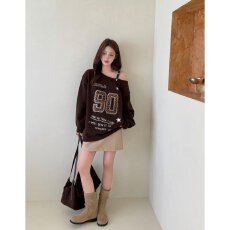 批发档口上新春秋季女装宽松落肩斜肩大领口套头针织毛衣字母印花上衣