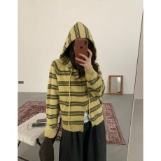 批发档口上新 2026年秋季新款<b class='q'>女装</b>宽松连帽条纹针织开衫毛衣<b class='q'>外套</b>百搭