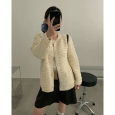 批发档口上新 2026年秋季新款<b class='q'>女装</b>宽松落肩圆领长袖针织开衫毛衣<b class='q'>外套</b>