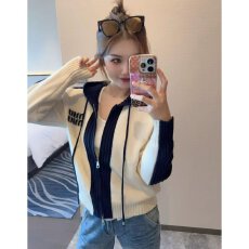 档口上新 2026年春季新款女装宽松连帽针织开衫长袖拉链毛衣外套