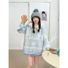 批发<b class='q'>可爱</b>风浅蓝浅紫灰色连帽提花拉链开衫毛衣 减龄温柔