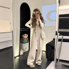 批发<b class='q'>孕妇装</b>2026新款秋冬女背带裤阔腿裤直筒裤宽松<b class='q'>百搭</b>休闲时尚潮流