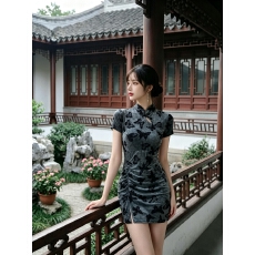 批发小个子法式新中式复古盘扣连衣裙女装<b class='q'>春</b>夏植绒气质修身收腰旗袍裙