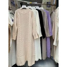 批发26年新款女装宽松<b class='q'>大码</b>麻花条纹长袖圆领套头<b class='q'>连衣裙</b>