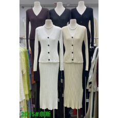 批发欧洲站女装新款条纹<b class='q'>V领</b>长袖针织上衣半身裙俩件套套装