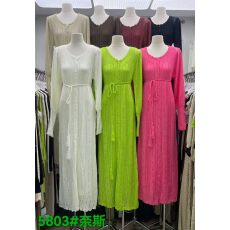 批发欧洲站秋季<b class='q'>女装</b>圆领绑带长袖条纹镂空针织连衣裙配内搭纯色吊带裙
