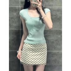 批发<b class='q'>夏</b>季新款法式修身套装女休闲风短袖针织T恤气质波点半身裙两件套