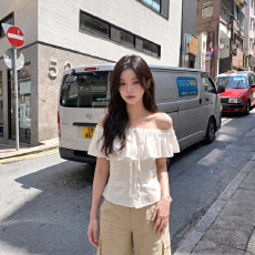 SPEAR YOUTH“热恋思绪”一字肩荷叶边白色短袖t恤蝴蝶结短款上衣