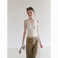 批发TCCTA白色<b class='q'>针织</b>挂颈吊带背心女夏季设计感外穿修身无袖高级感<b class='q'>上衣</b>
