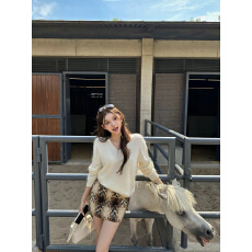 批发Lilylikes“中古格裙”chic层次感拿捏 羊毛粗花呢复古格纹<b class='q'>短裙</b>
