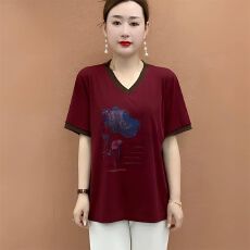 批发<b class='q'>夏季</b>新款气质妈妈舒适洋气时尚鸡心领遮肉遮肚宽松女装小衫女