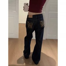 批发美式简约设计感原牛火柴人刺绣阔腿牛仔裤男女直筒宽松休闲<b class='q'>长裤</b>