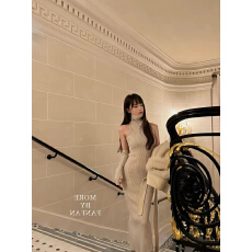 批发无袖挂脖高领针织连衣裙女秋<b class='q'>冬</b>配大衣打底卡戴珊开叉包臀小礼服裙