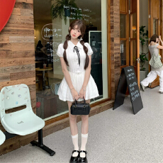 批发少女风白色翻领<b class='q'>泡泡袖</b>短款收腰<b class='q'>连衣裙</b> 显瘦气质
