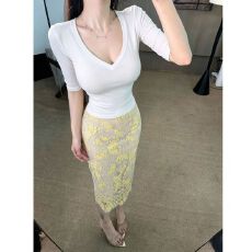 批发韩系Ｖ领五分<b class='q'>袖</b><b class='q'>T</b><b class='q'>恤</b>女夏季新款纯欲辣妹修身显瘦收腰百搭中<b class='q'>袖</b>上衣