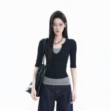 批发撞色假两件V领中袖<b class='q'>T</b><b class='q'>恤</b>女2026秋季新款美式复古减龄遮肚子显瘦上衣