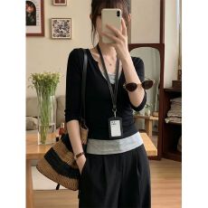 批发韩系撞色假两件中袖<b class='q'>t</b><b class='q'>恤</b>女2026春秋款设计感修身收腰显瘦气质上衣