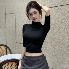 批发正肩黑色半高领<b class='q'>中袖</b>t恤女春夏新款半袖内搭打底衫五分袖短款上衣