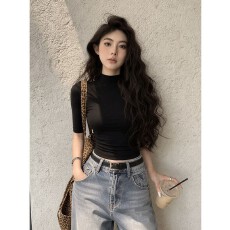 批发黑色辣妹半高领正肩<b class='q'>中袖</b>t恤女夏季修身显瘦百搭短款露脐内搭上衣